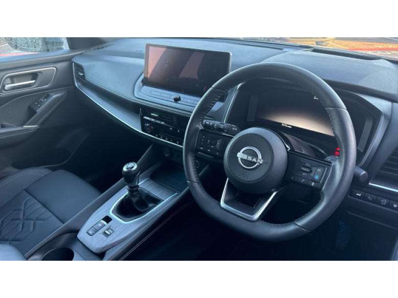 Nissan Qashqai 1.3 DiG-T MH Tekna 5dr Petrol Hatchback